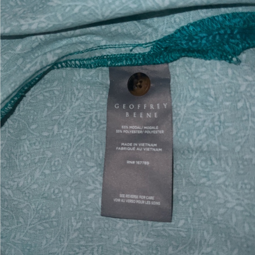 Geoffrey Beene Green Floral Casual Shirt - Picture 3 of 3